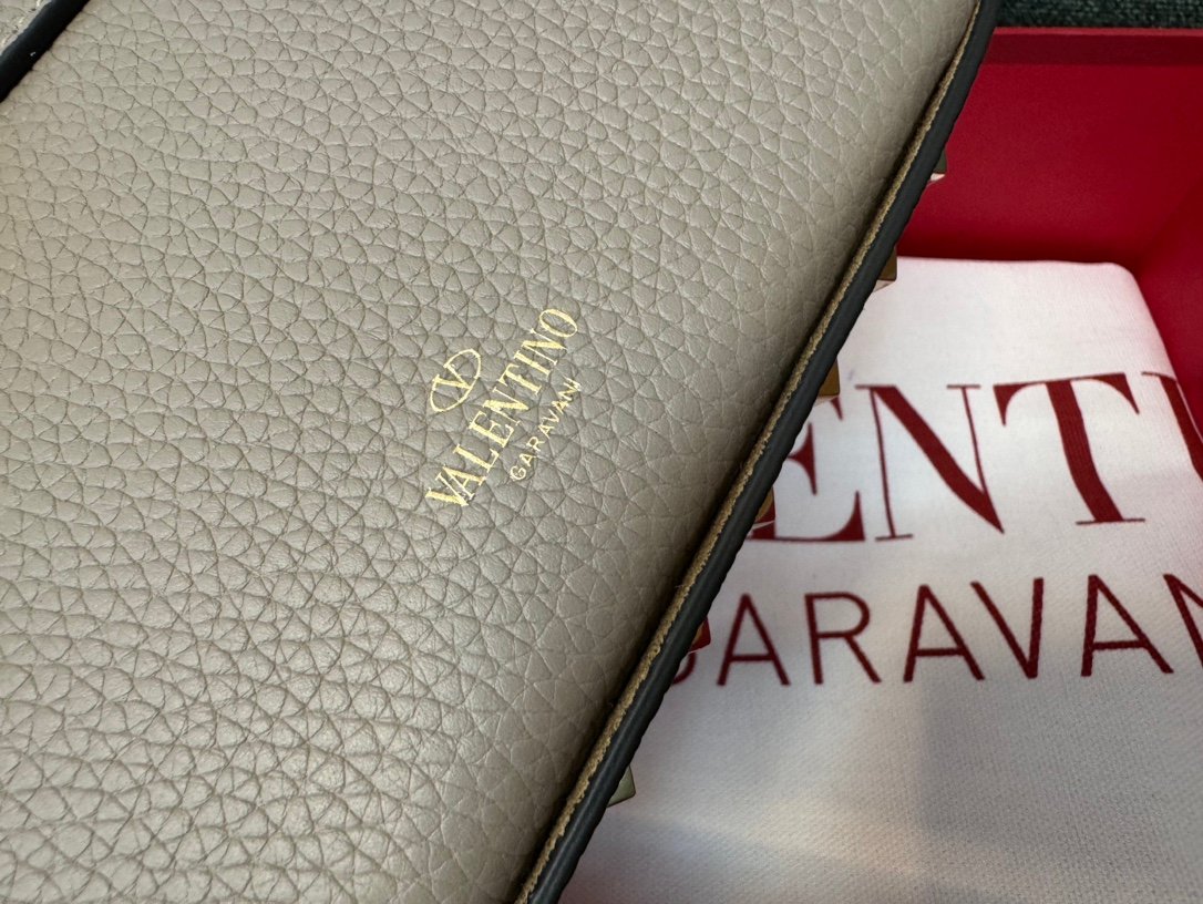 Valentino Bag - Image 6