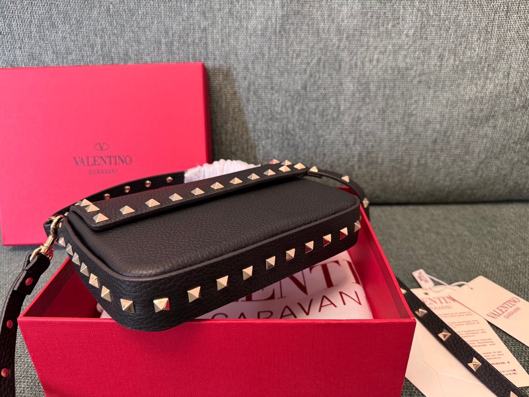 Valentino Bag - Image 6