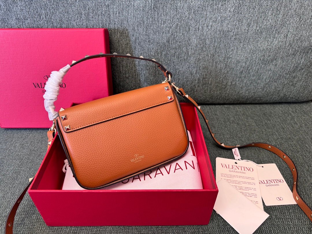 Valentino Bag - Image 6