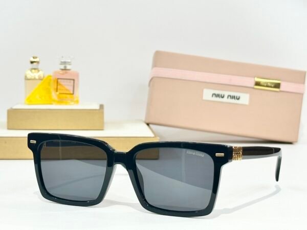 MIU MIU - Image 4