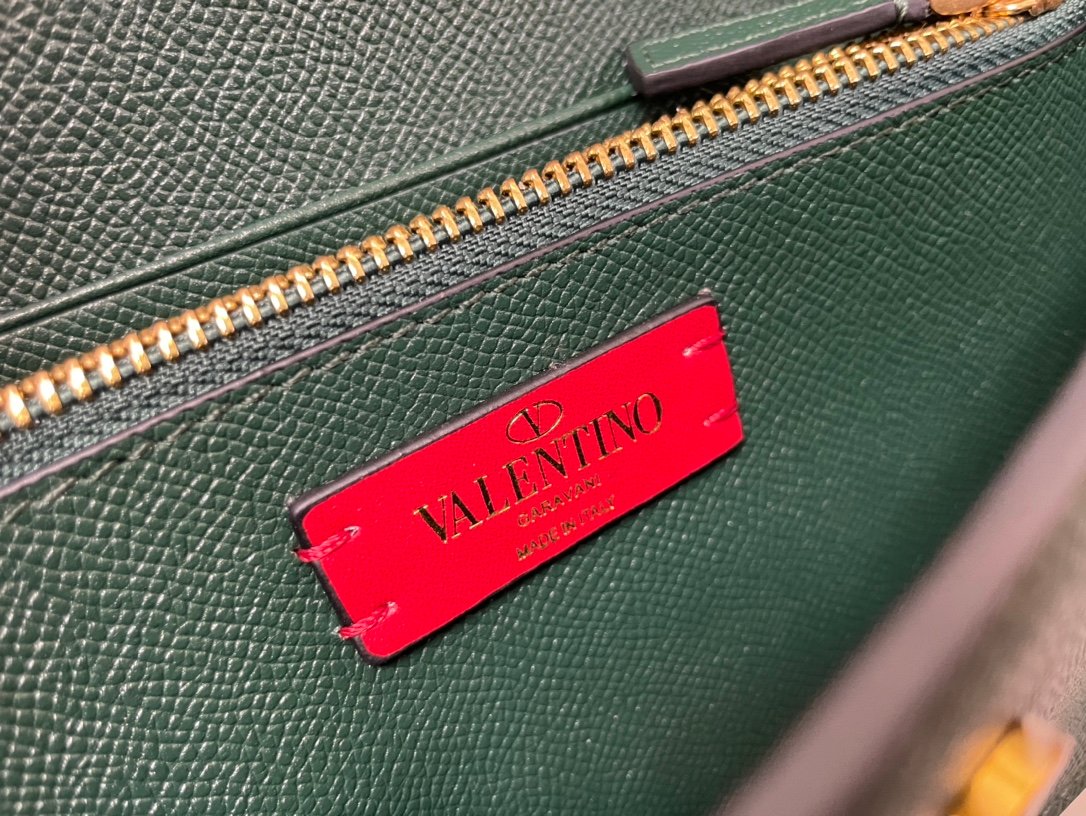 Valentino Bag - Image 6