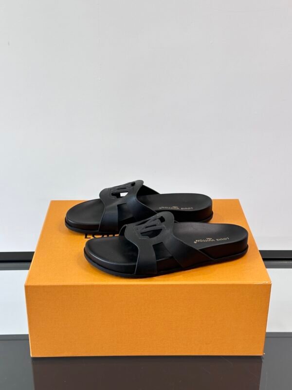 LV MAN - Image 5