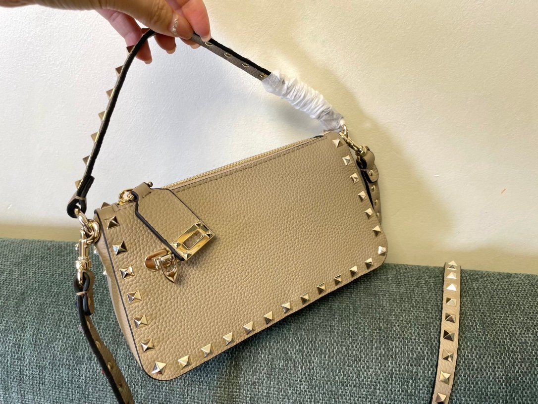 Valentino Bag - Image 6