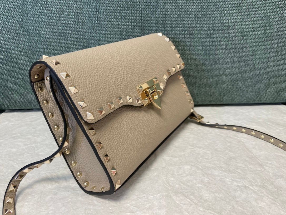 Valentino Bag - Image 6