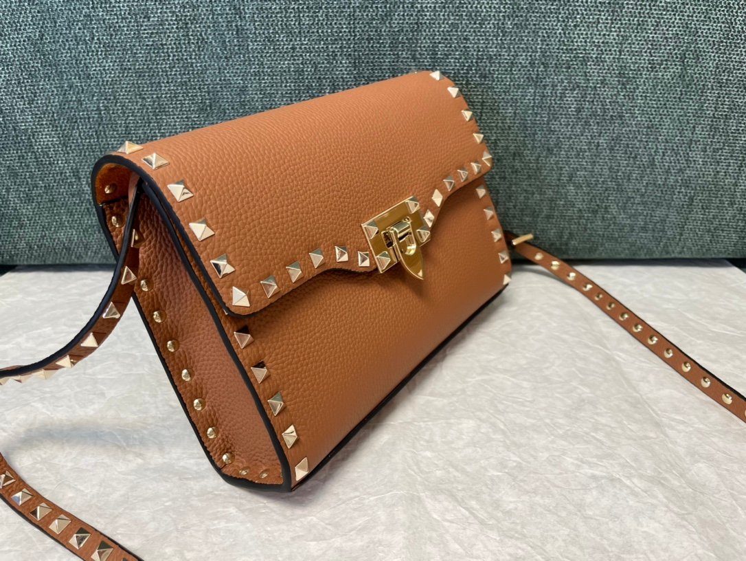 Valentino Bag - Image 6