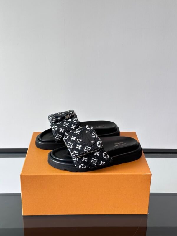 LV MAN - Image 4