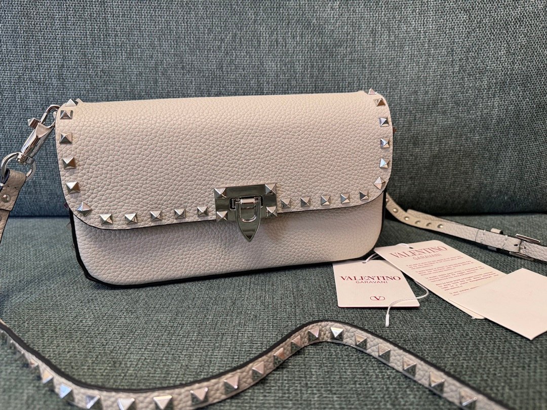 Valentino Bag - Image 4