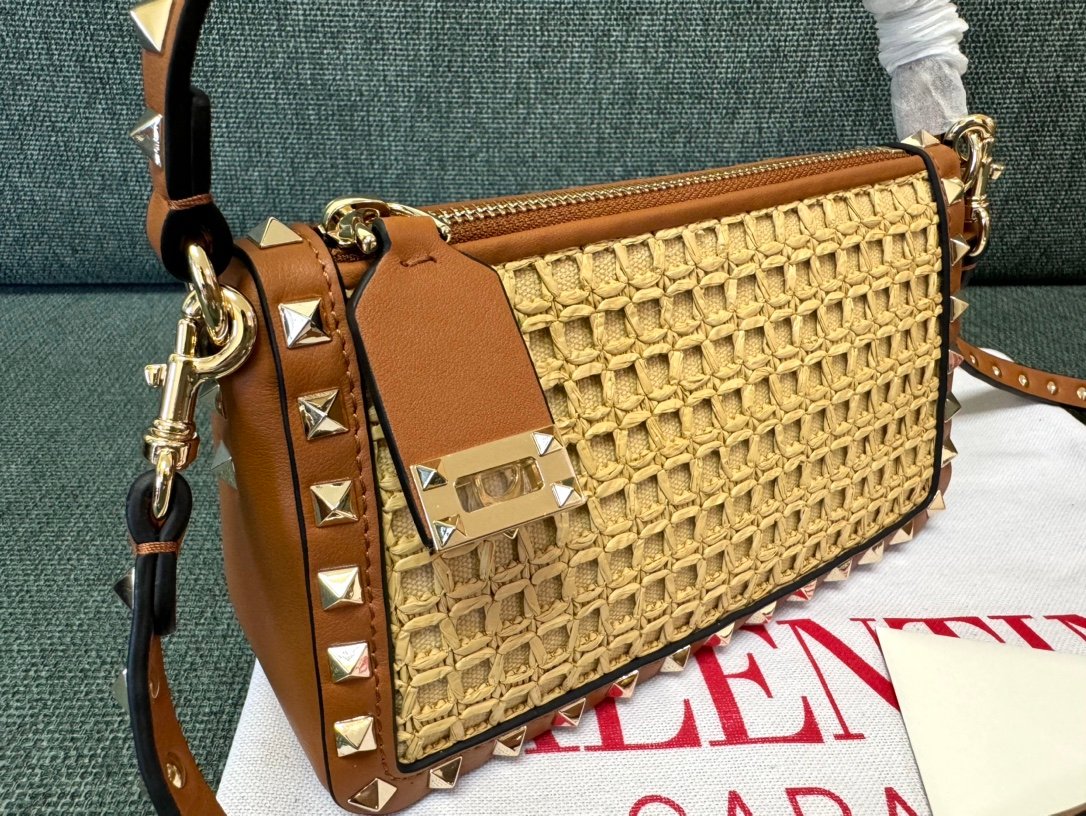 Valentino Bag - Image 4