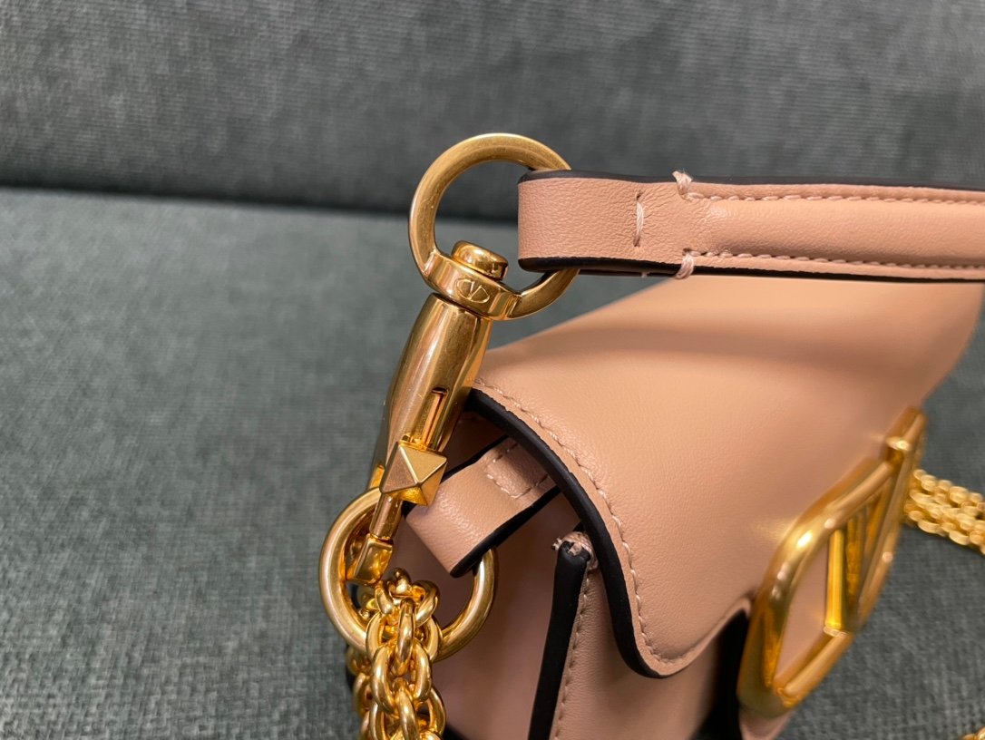 Valentino Bag - Image 4