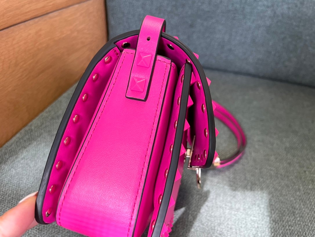 Valentino Bag - Image 6