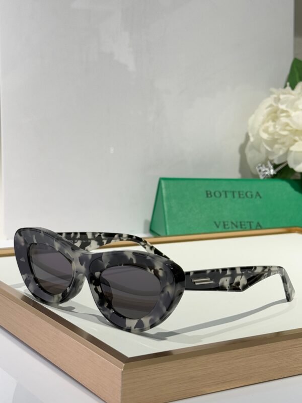 BOTTEGA  VENETA - Image 4