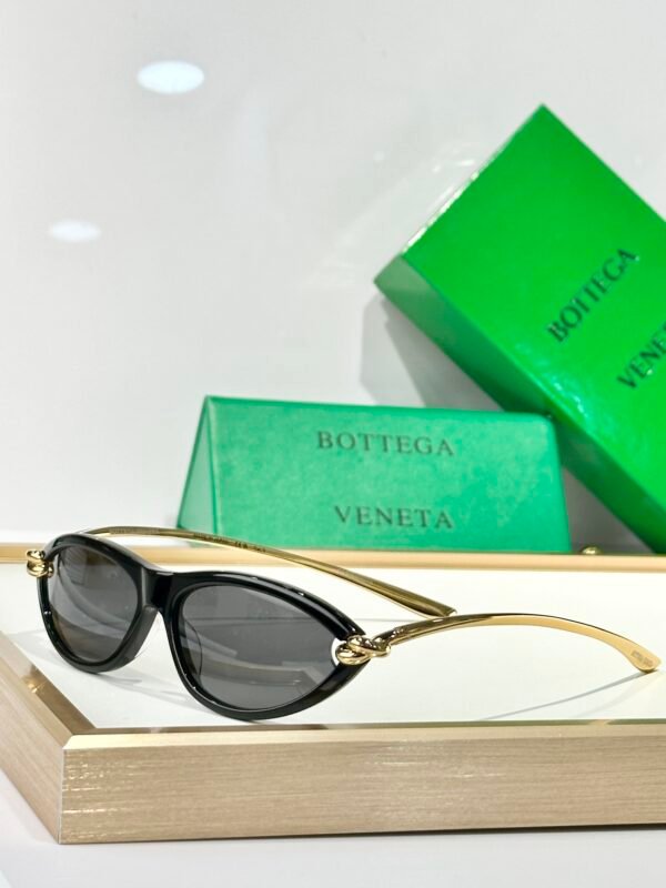 BOTTEGA  VENETA - Image 4