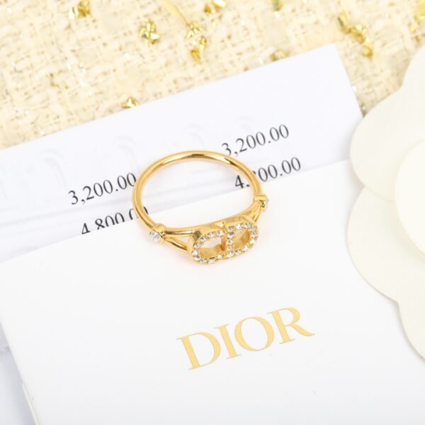 Dior - Image 4