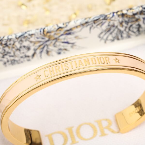 Dior - Image 4