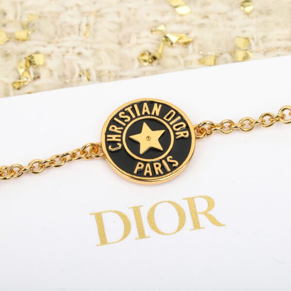 Dior - Image 4