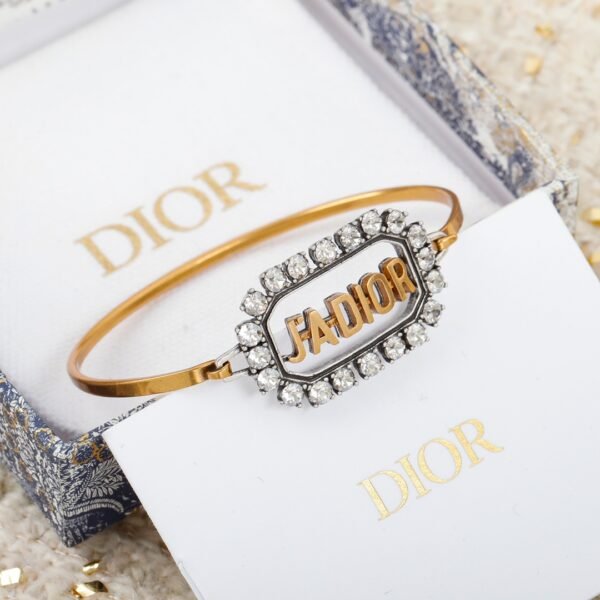 Dior - Image 4