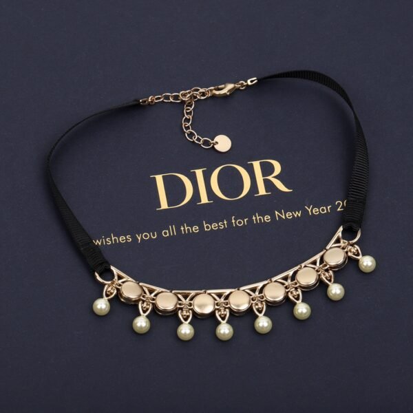 Dior - Image 4