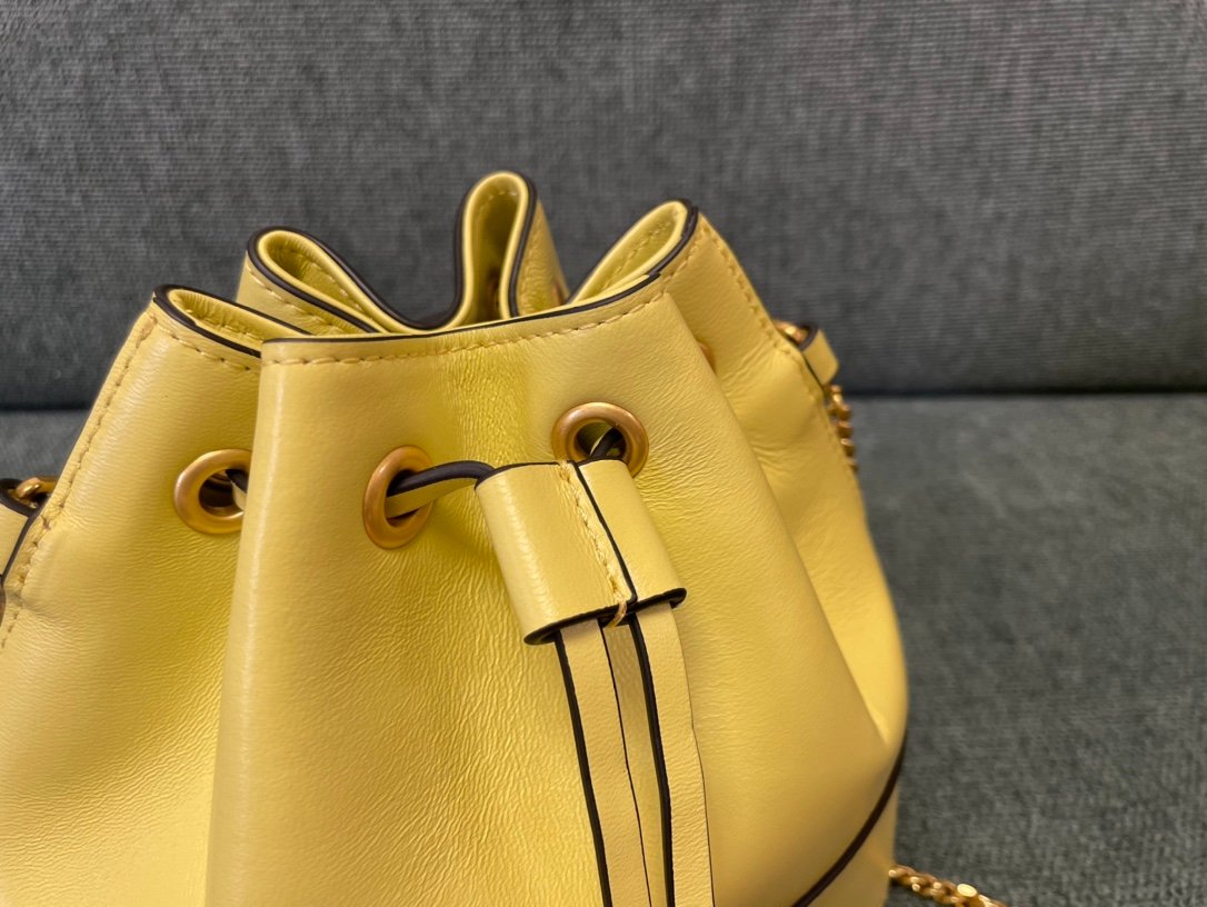 Valentino Bag - Image 4
