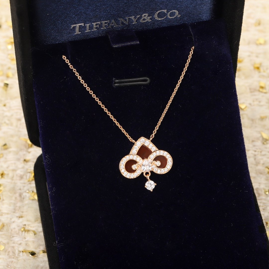 TIFFANY - Image 4