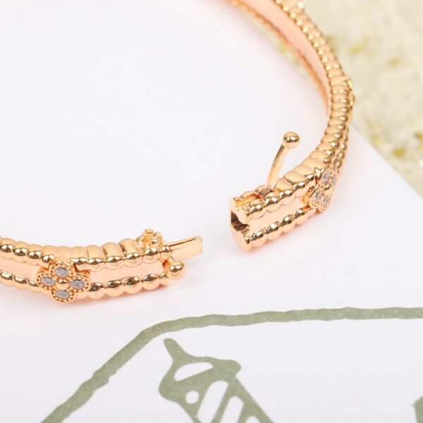 Van Cleef & Arpels - Image 4