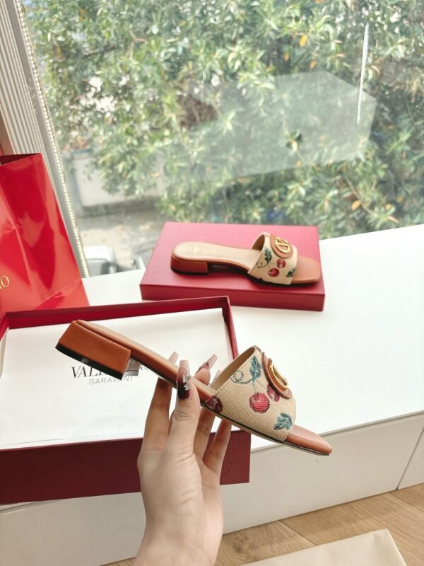 Valentino women - Image 5
