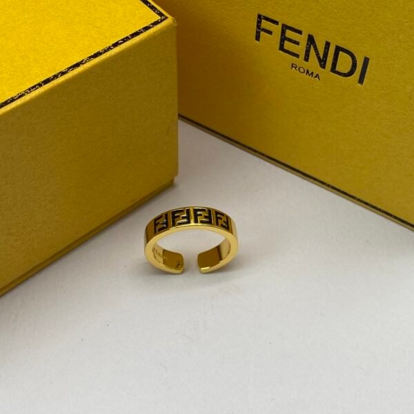 FENDI - Image 4