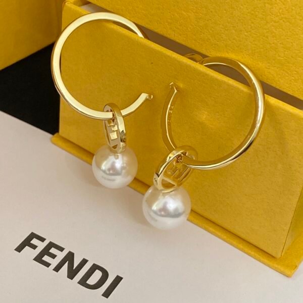 FENDI - Image 4