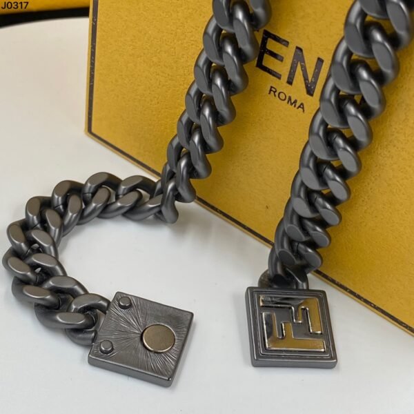 FENDI - Image 4