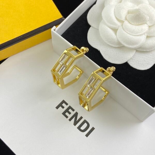 FENDI - Image 4
