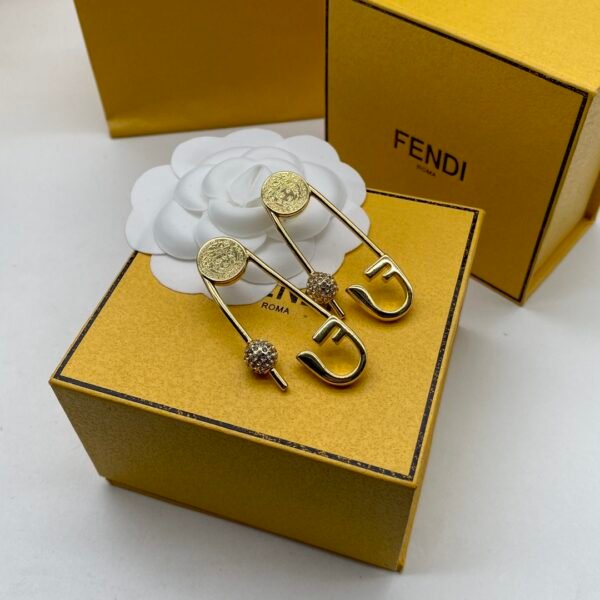 FENDI - Image 4