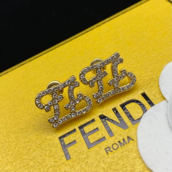 FENDI - Image 4