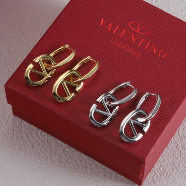 VELENTINO - Image 4