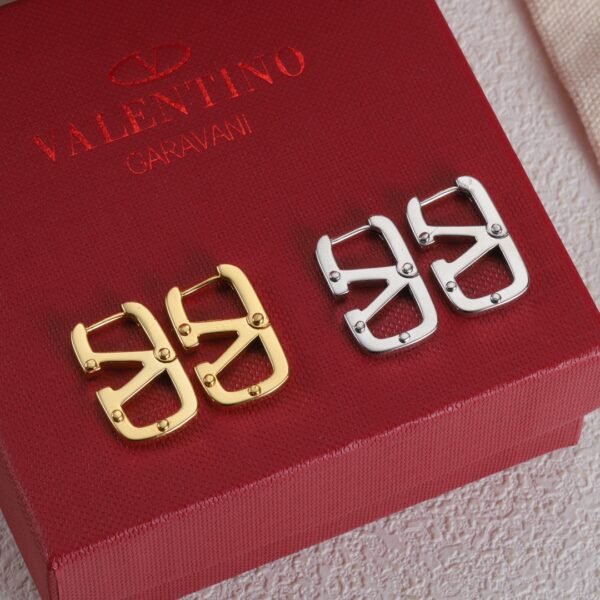VELENTINO - Image 4