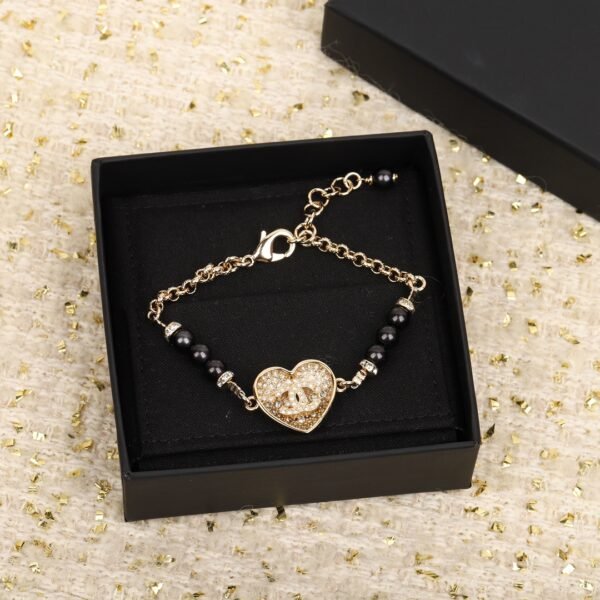 Chanel - Image 4