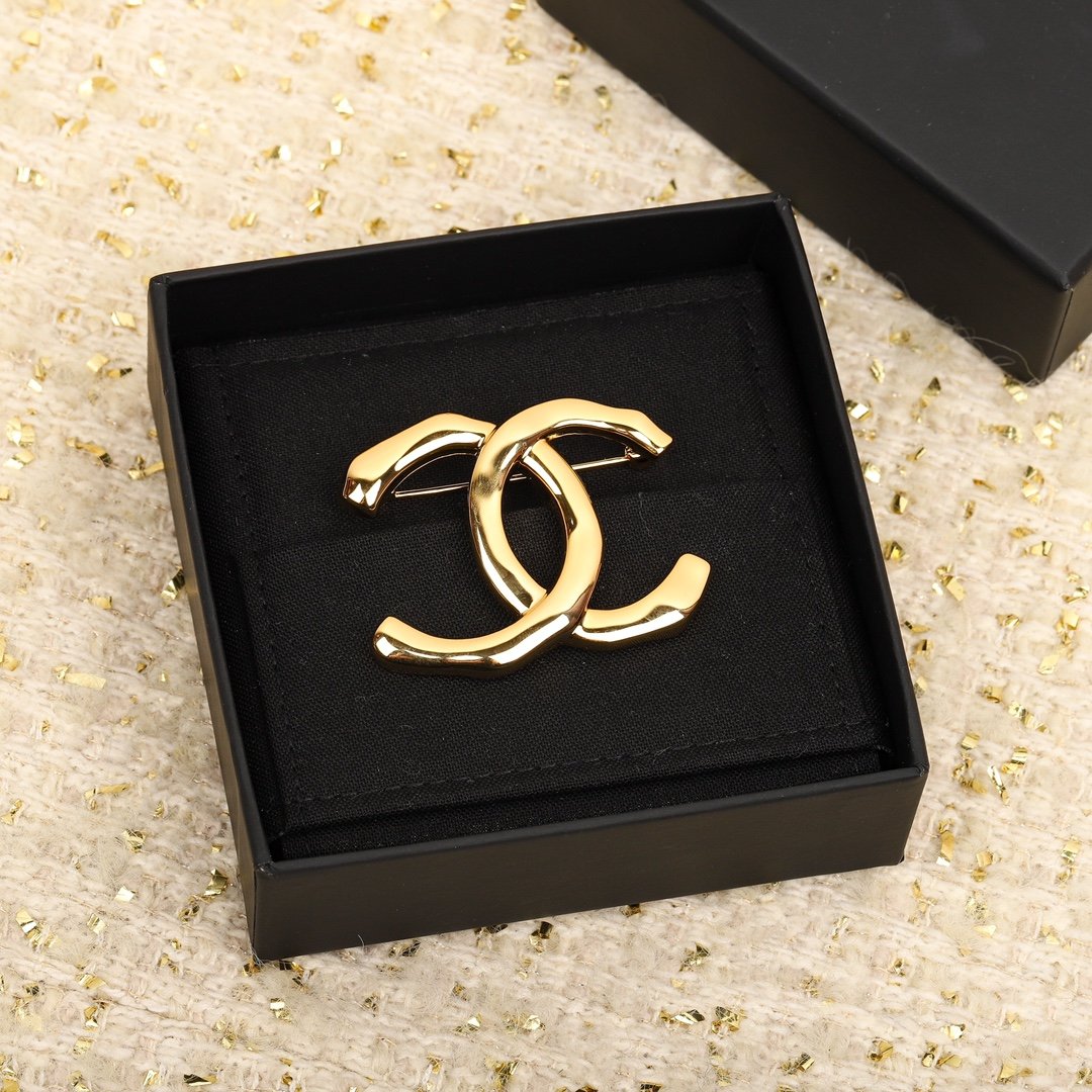 Chanel - Image 4