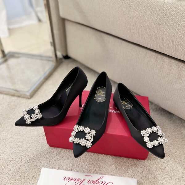 Roger Vivier - Image 4