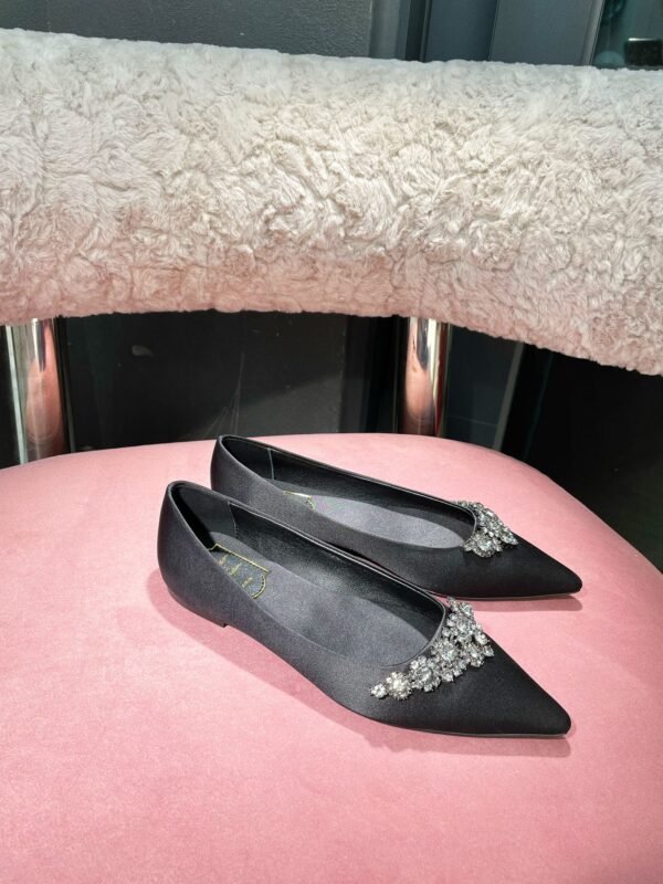 Roger Vivier - Image 4