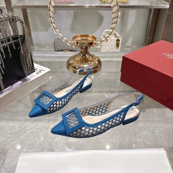 Roger Vivier - Image 6