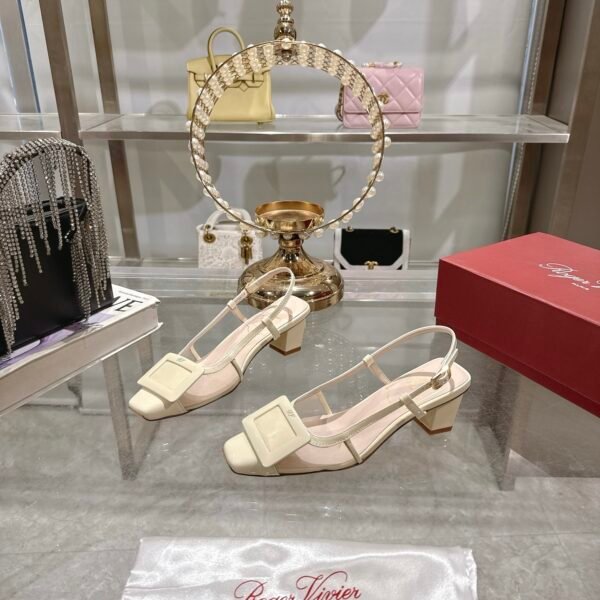 Roger Vivier - Image 6
