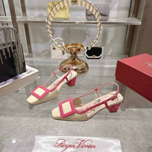 Roger Vivier - Image 6
