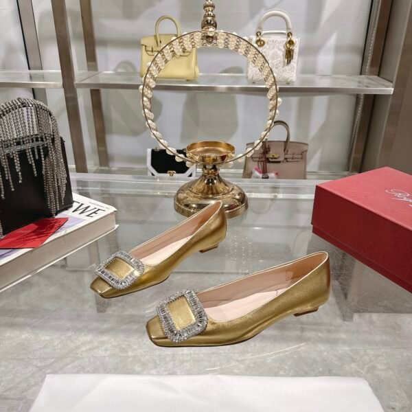 Roger Vivier - Image 6
