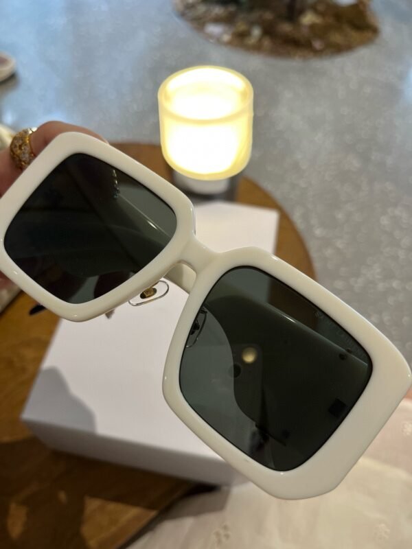 YSL - Image 4