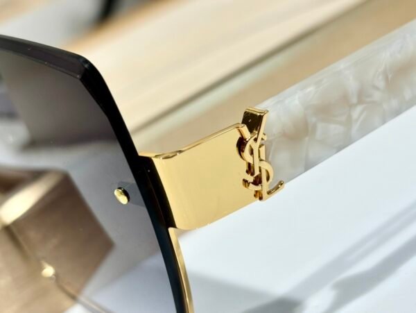 YSL - Image 4
