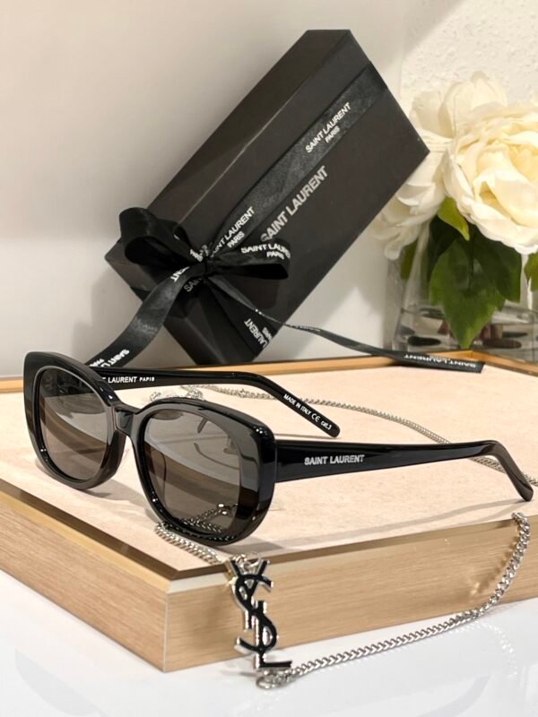 YSL - Image 3