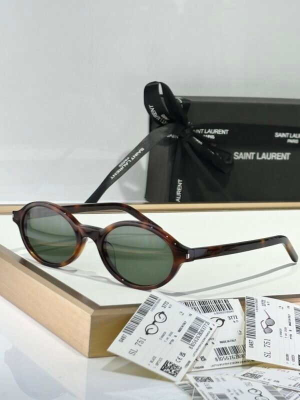 YSL - Image 4