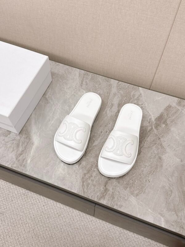 CELINE - Image 4