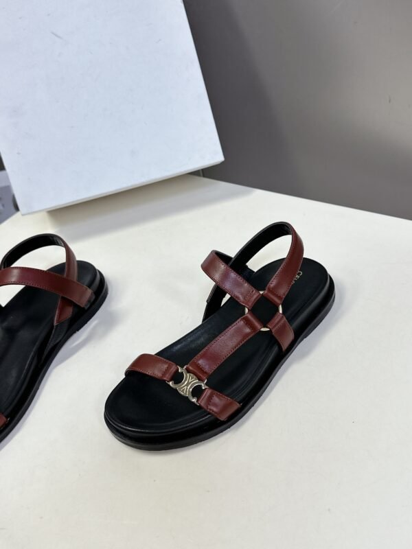 CELINE - Image 4