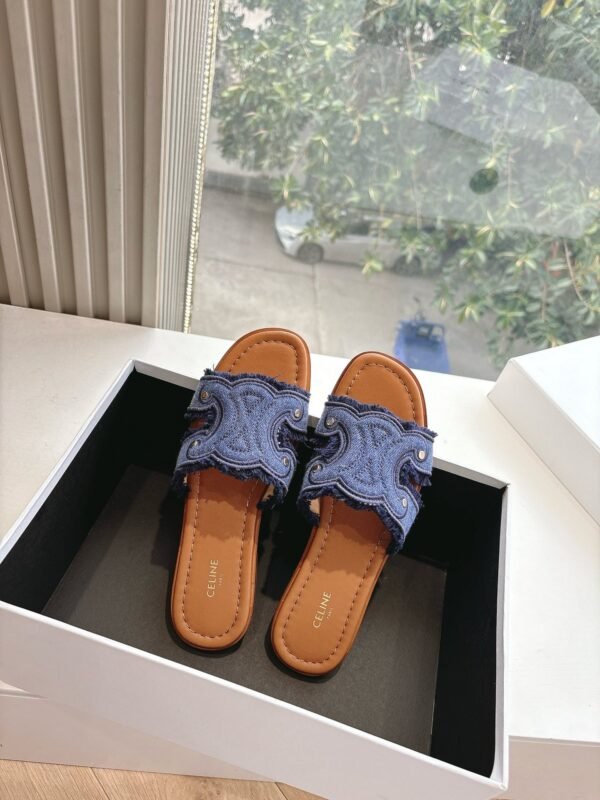 CELINE - Image 4