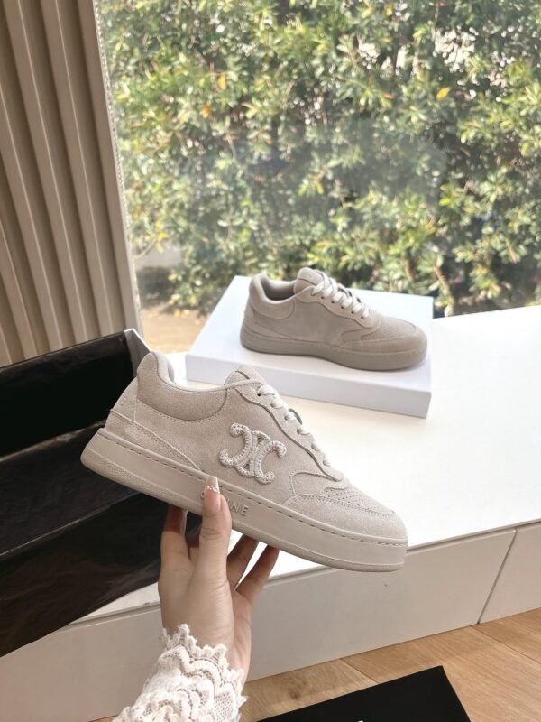 CELINE