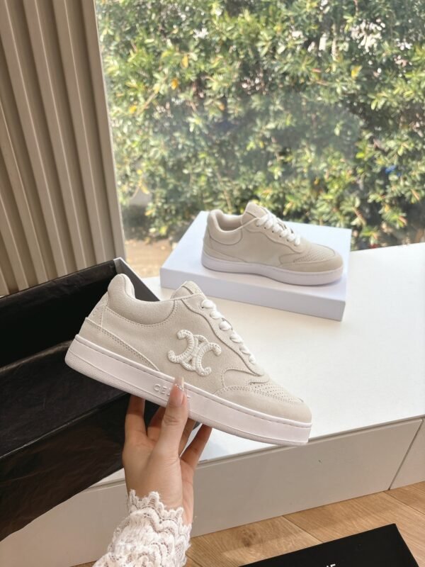 CELINE